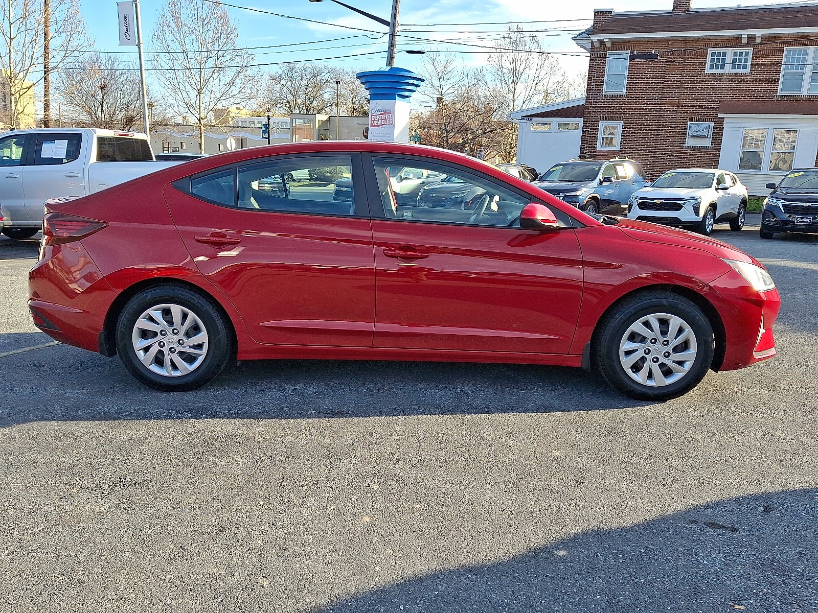 2019 Hyundai Elantra SE