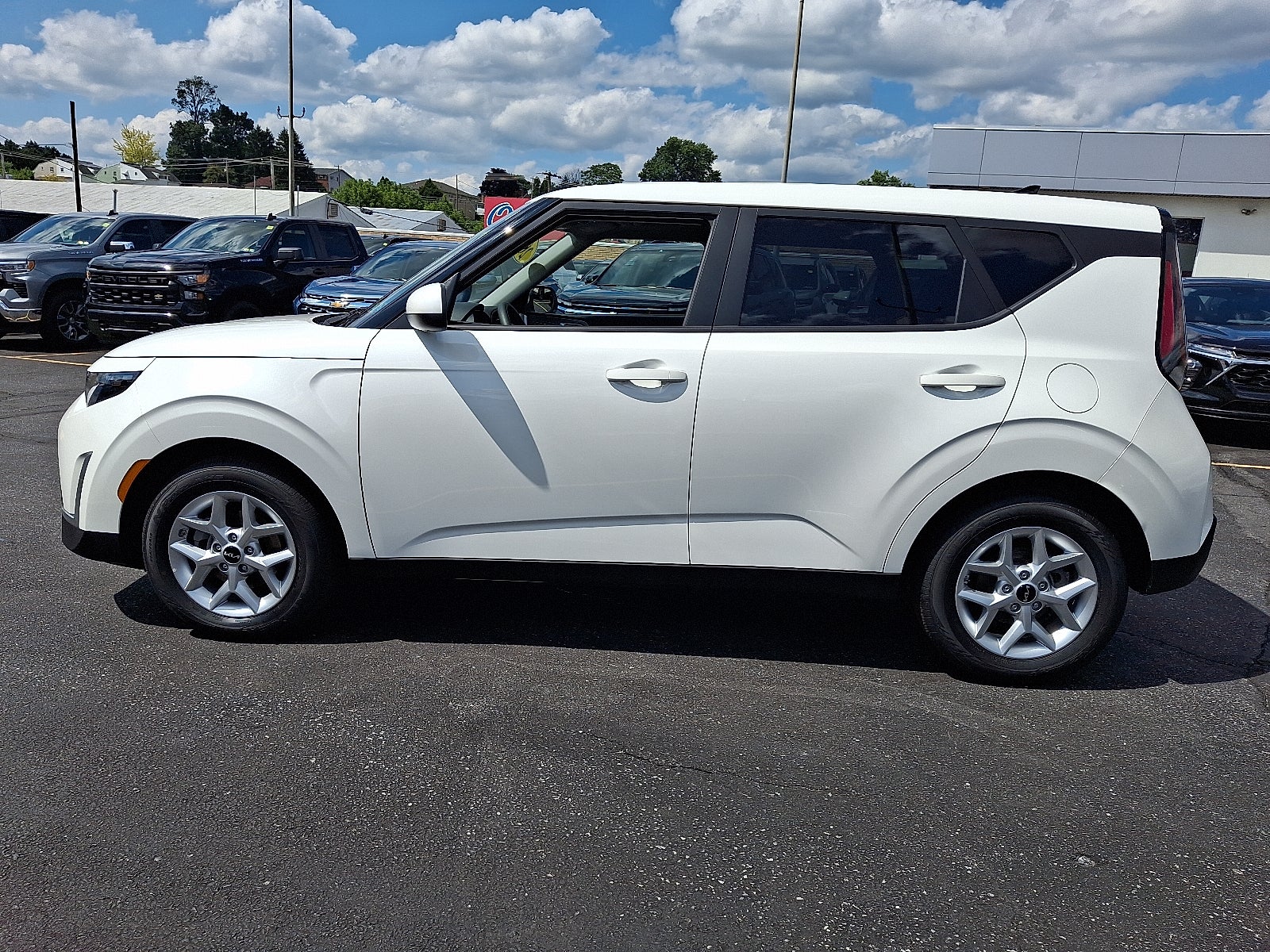 2025 Kia Soul LX FWD