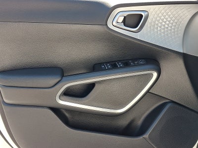 2025 Kia Soul LX FWD