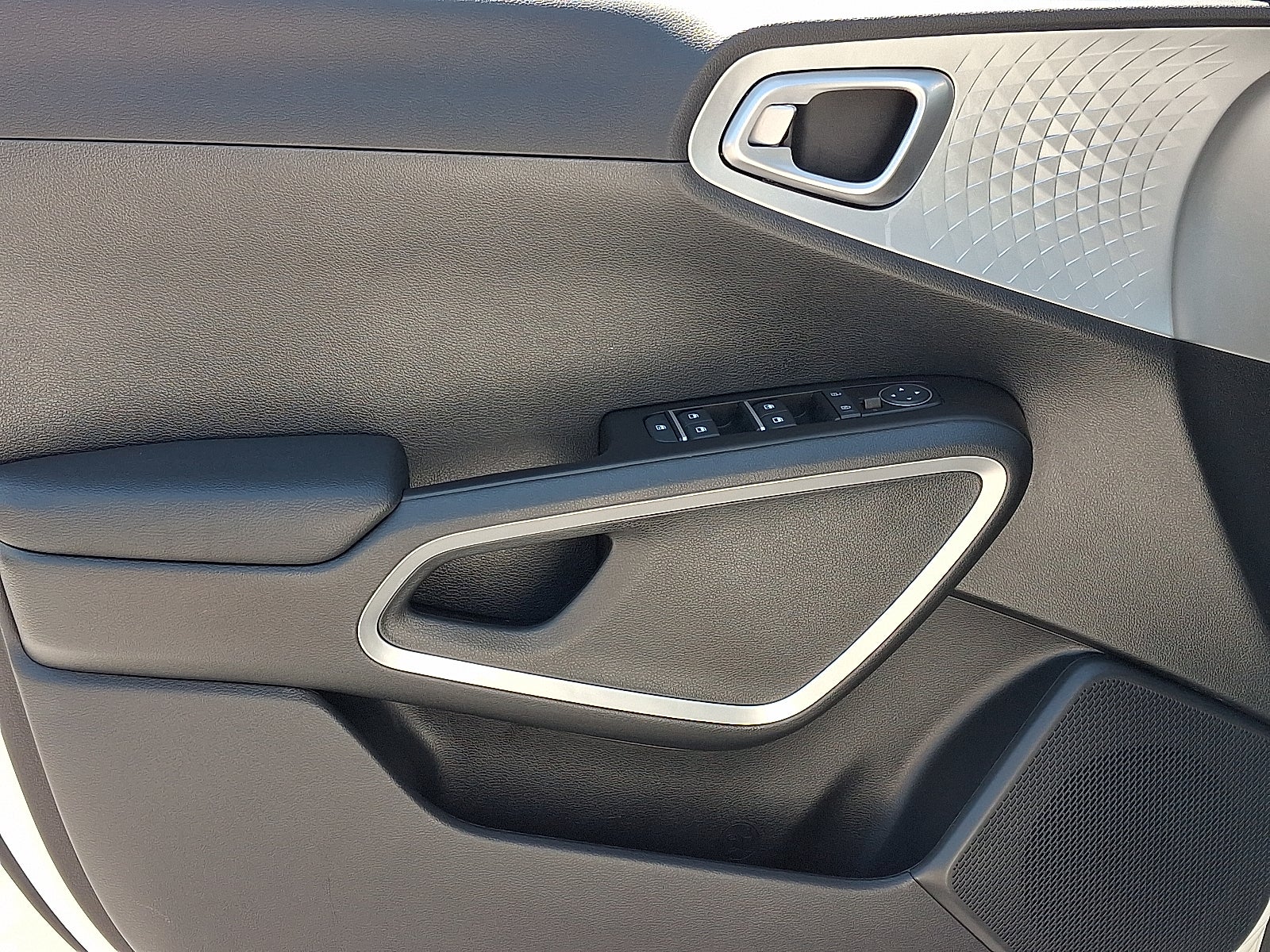 2025 Kia Soul LX FWD