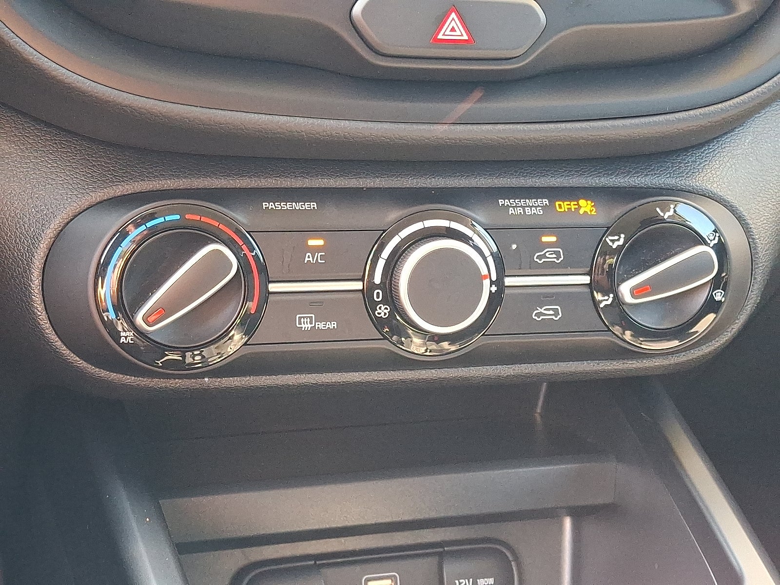 2025 Kia Soul LX FWD