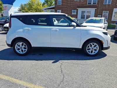 2025 Kia Soul LX FWD