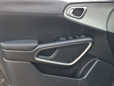 2025 Kia Soul LX FWD