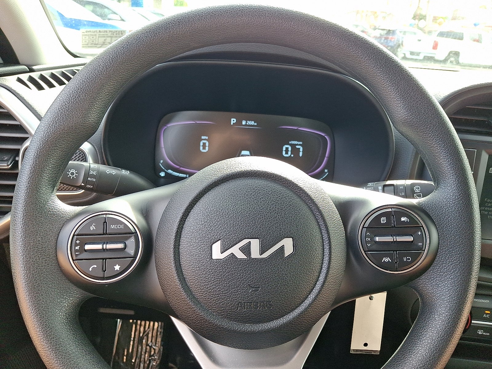 2025 Kia Soul LX FWD