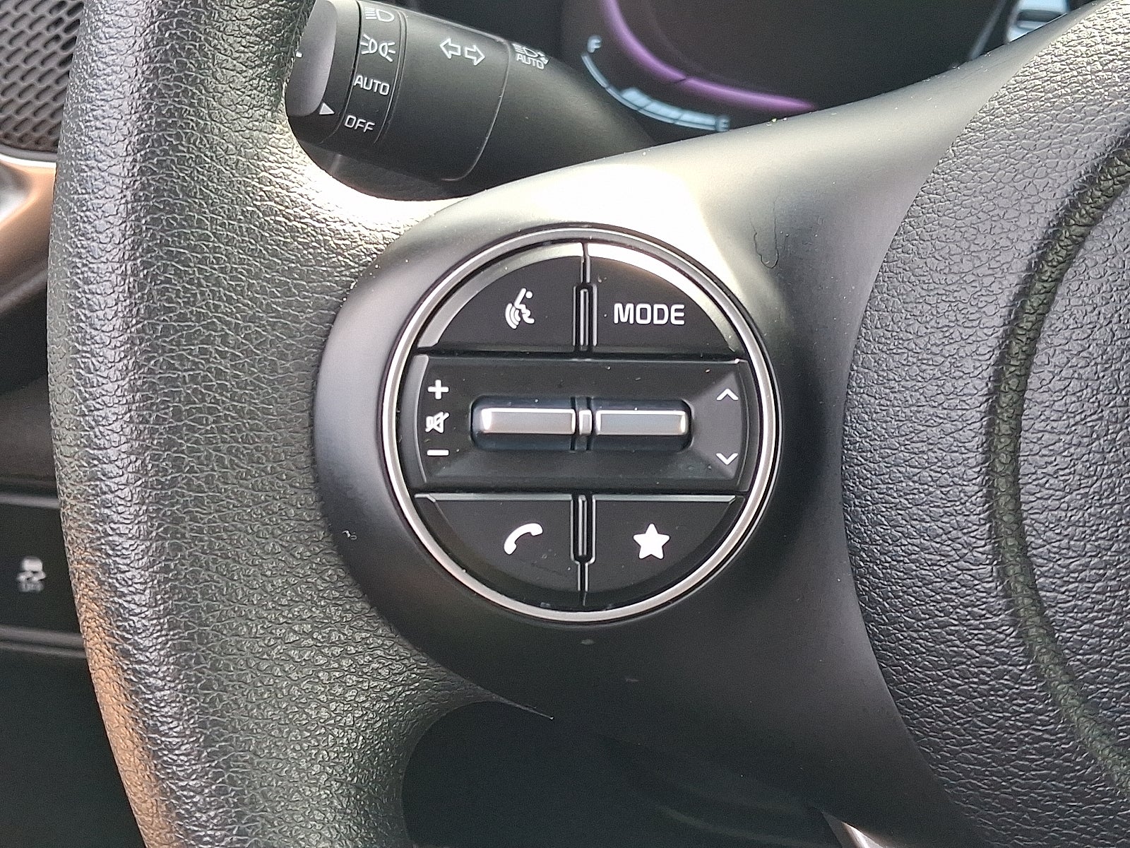2025 Kia Soul LX FWD