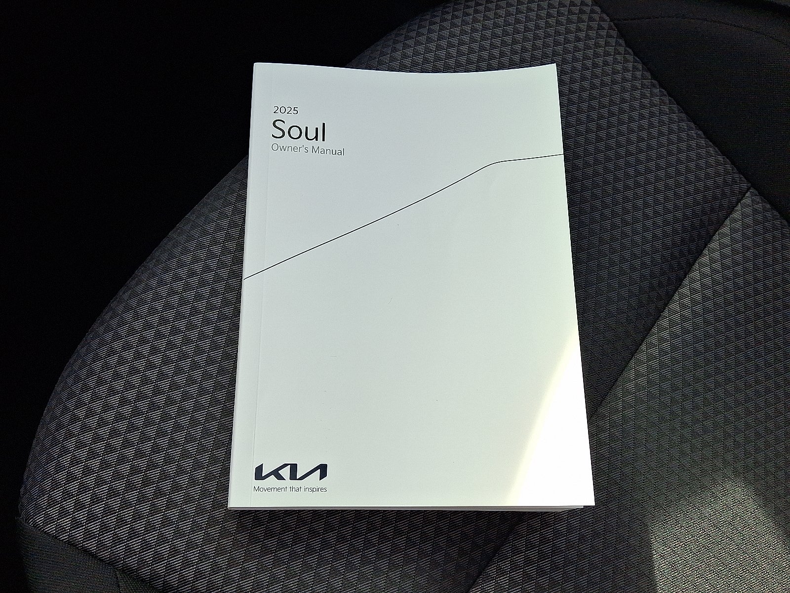 2025 Kia Soul LX FWD