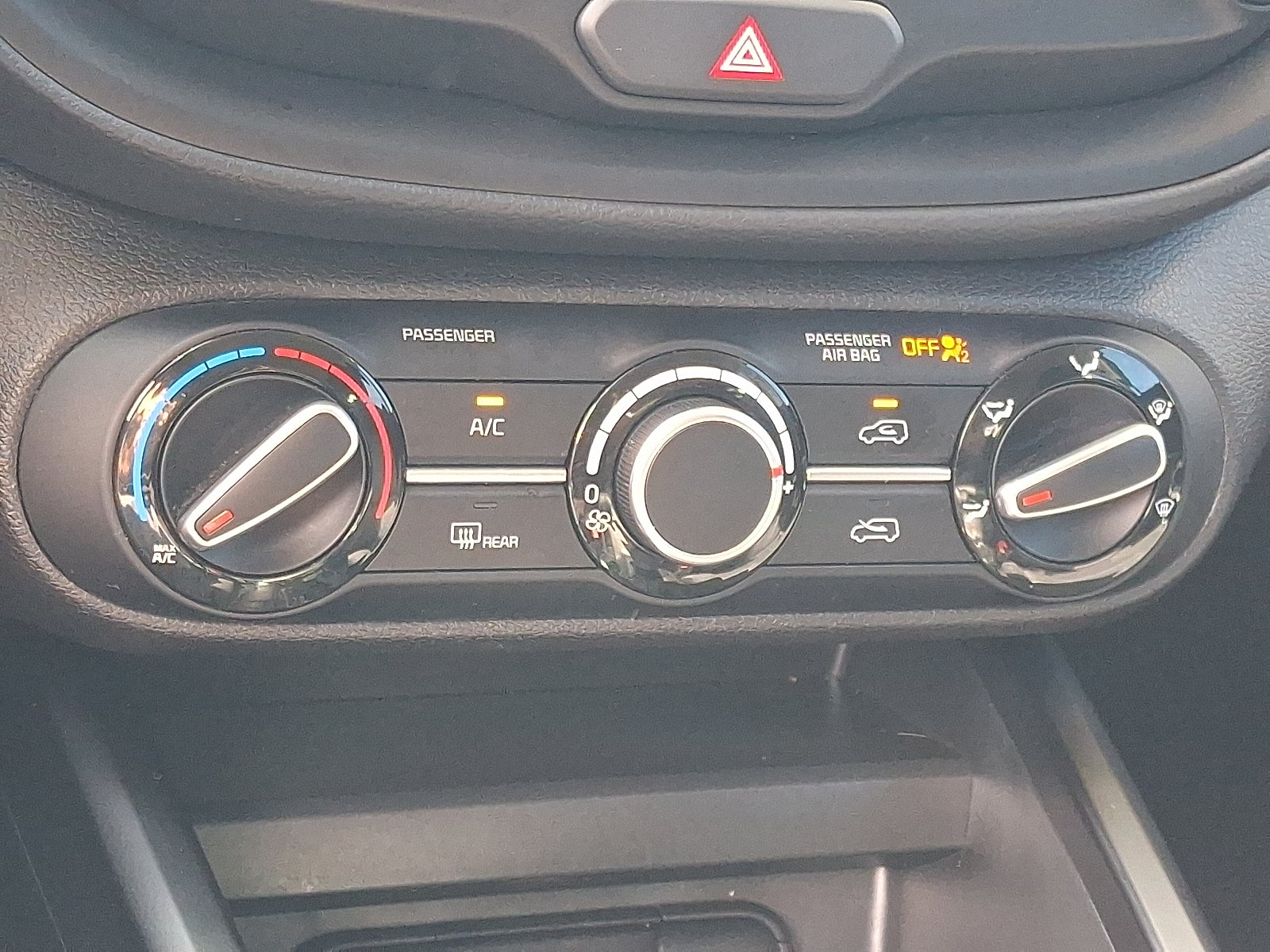 2025 Kia Soul LX FWD