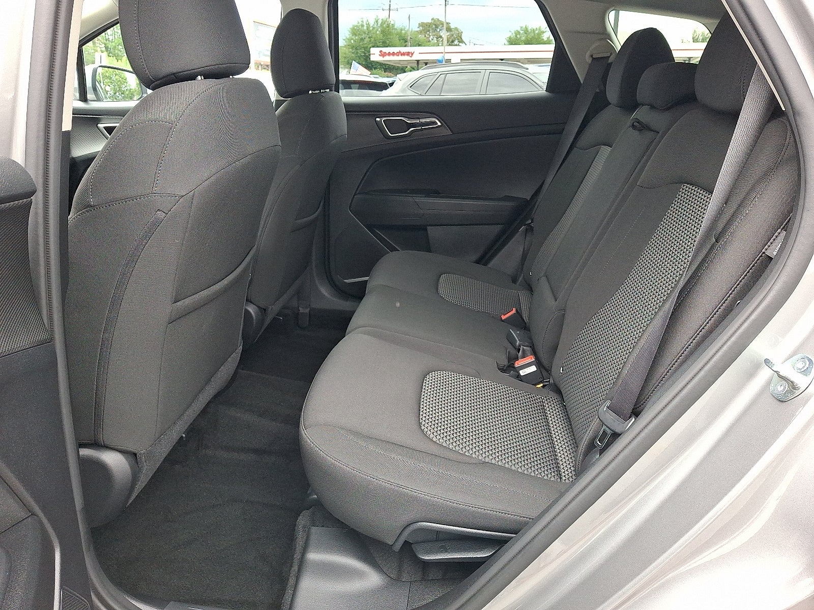 2024 Kia Sportage LX AWD