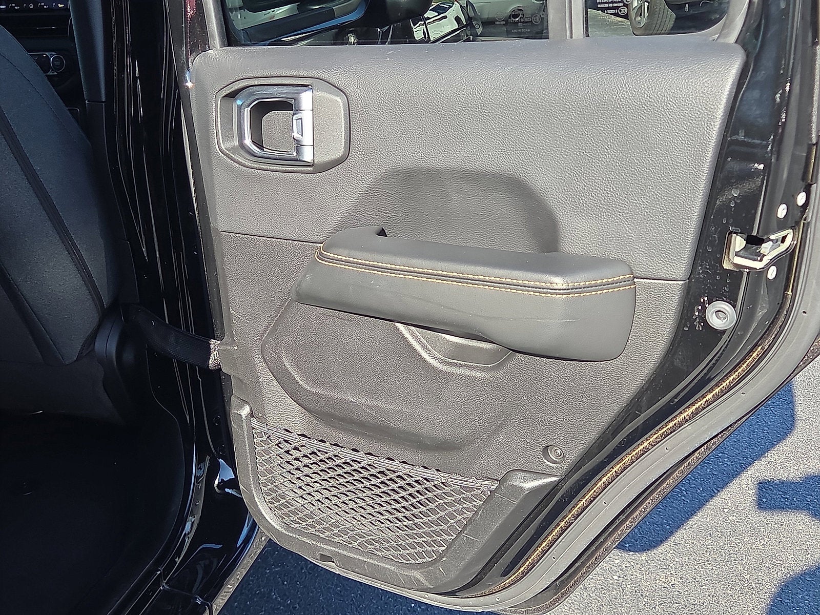 2025 Jeep Wrangler Sahara 4WD