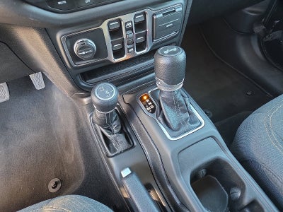 2025 Jeep Wrangler Sahara 4WD