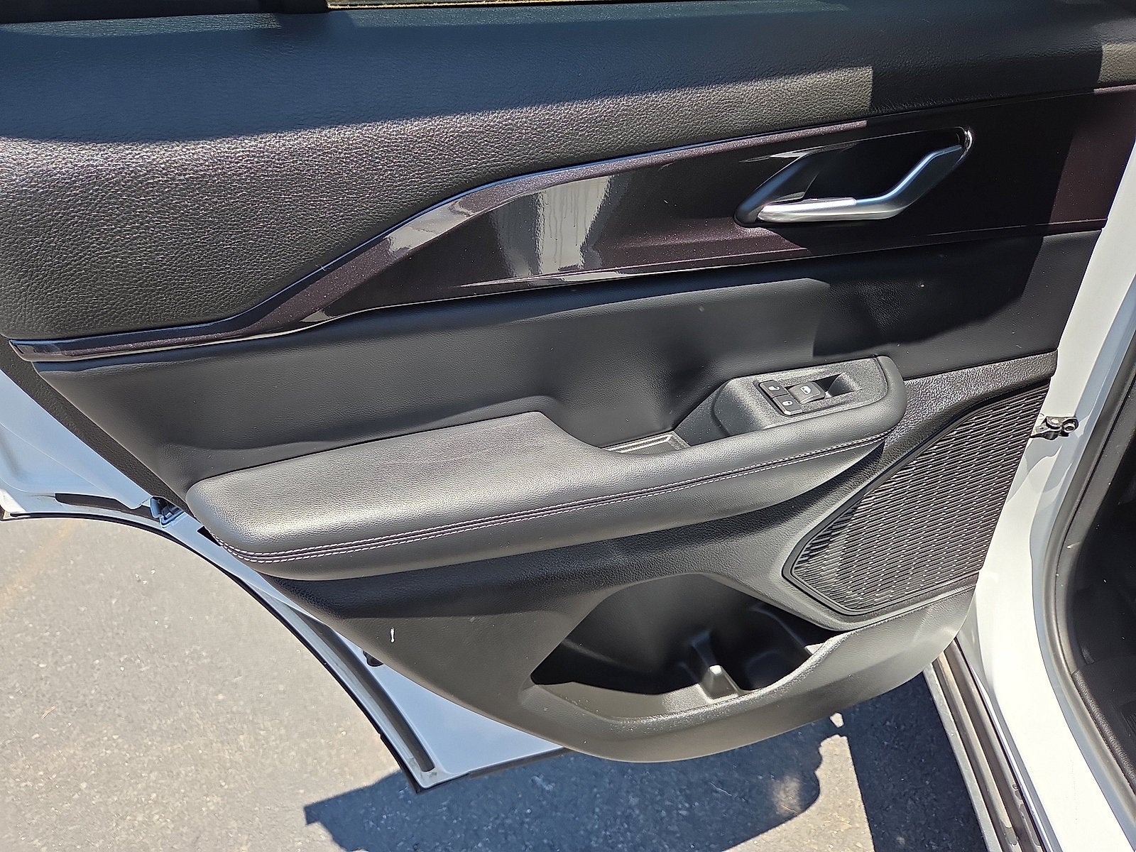 2023 Jeep Grand Cherokee Altitude 4WD