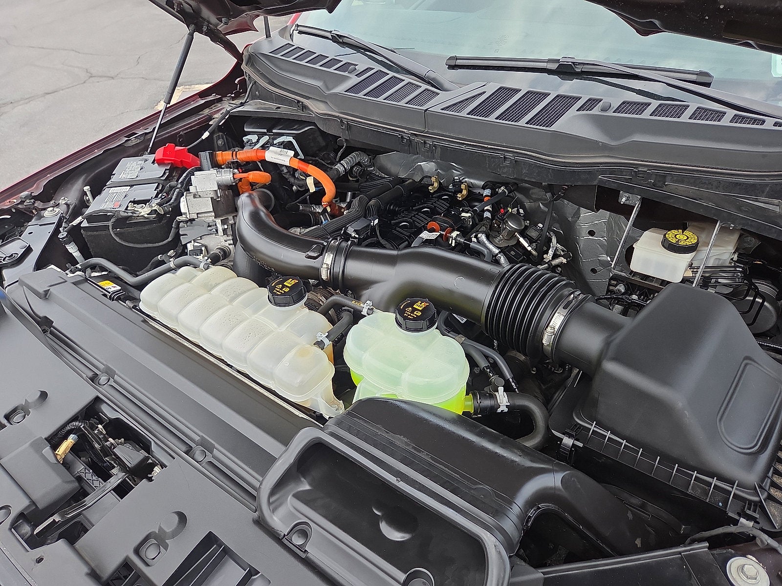 2024 Ford F-150 XLT 4WD