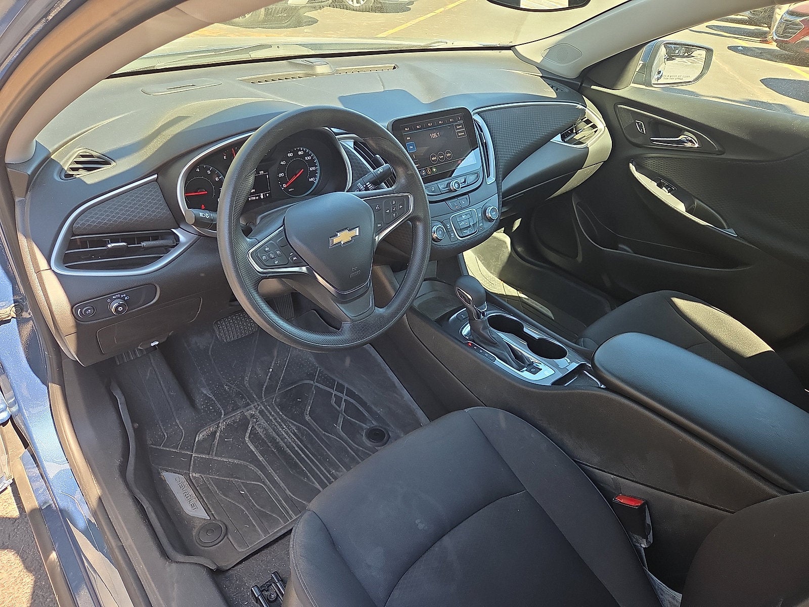 2025 Chevrolet Malibu LS FWD