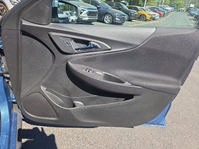 2025 Chevrolet Malibu LS FWD