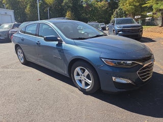 2025 Chevrolet Malibu LS FWD