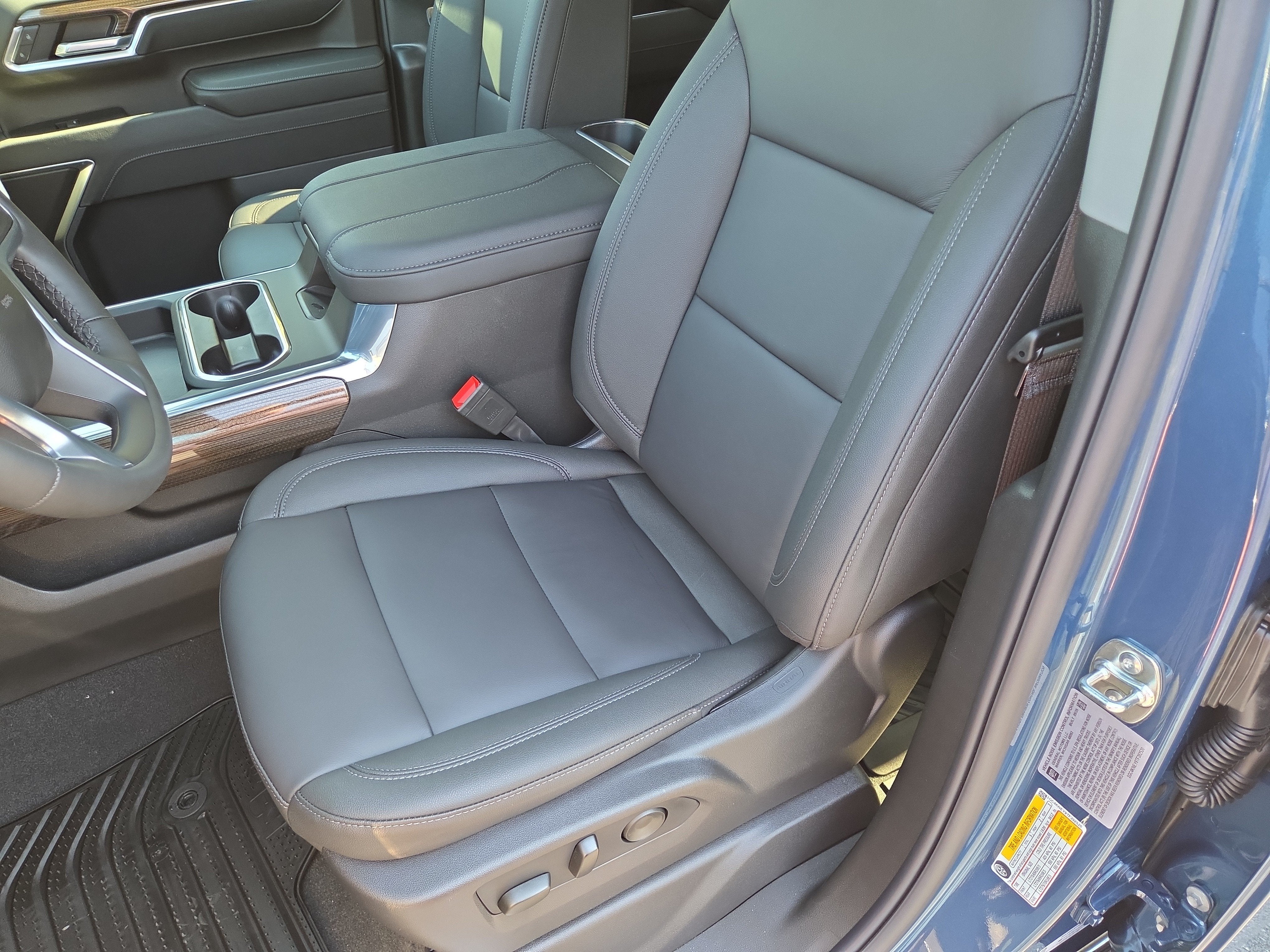 2026 Chevrolet Silverado 2500 HD LT 4WD