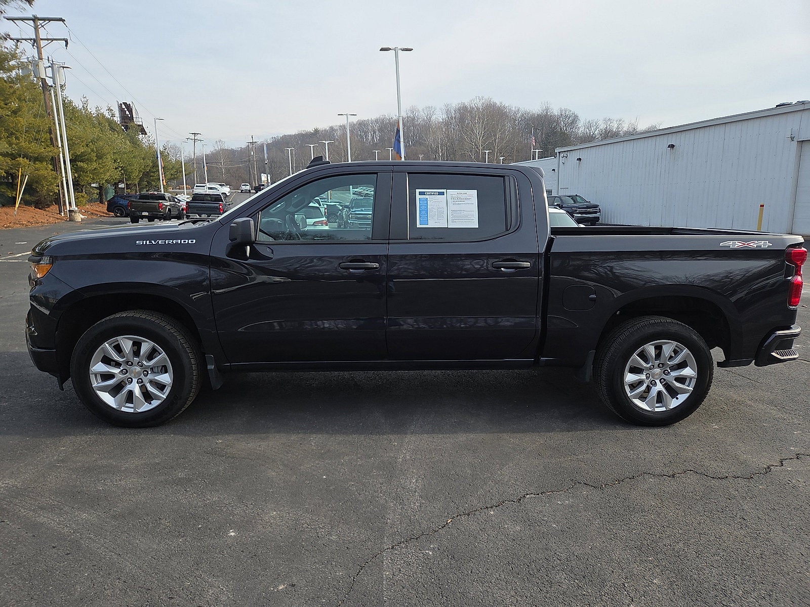 2022 Chevrolet Silverado 1500 Custom 