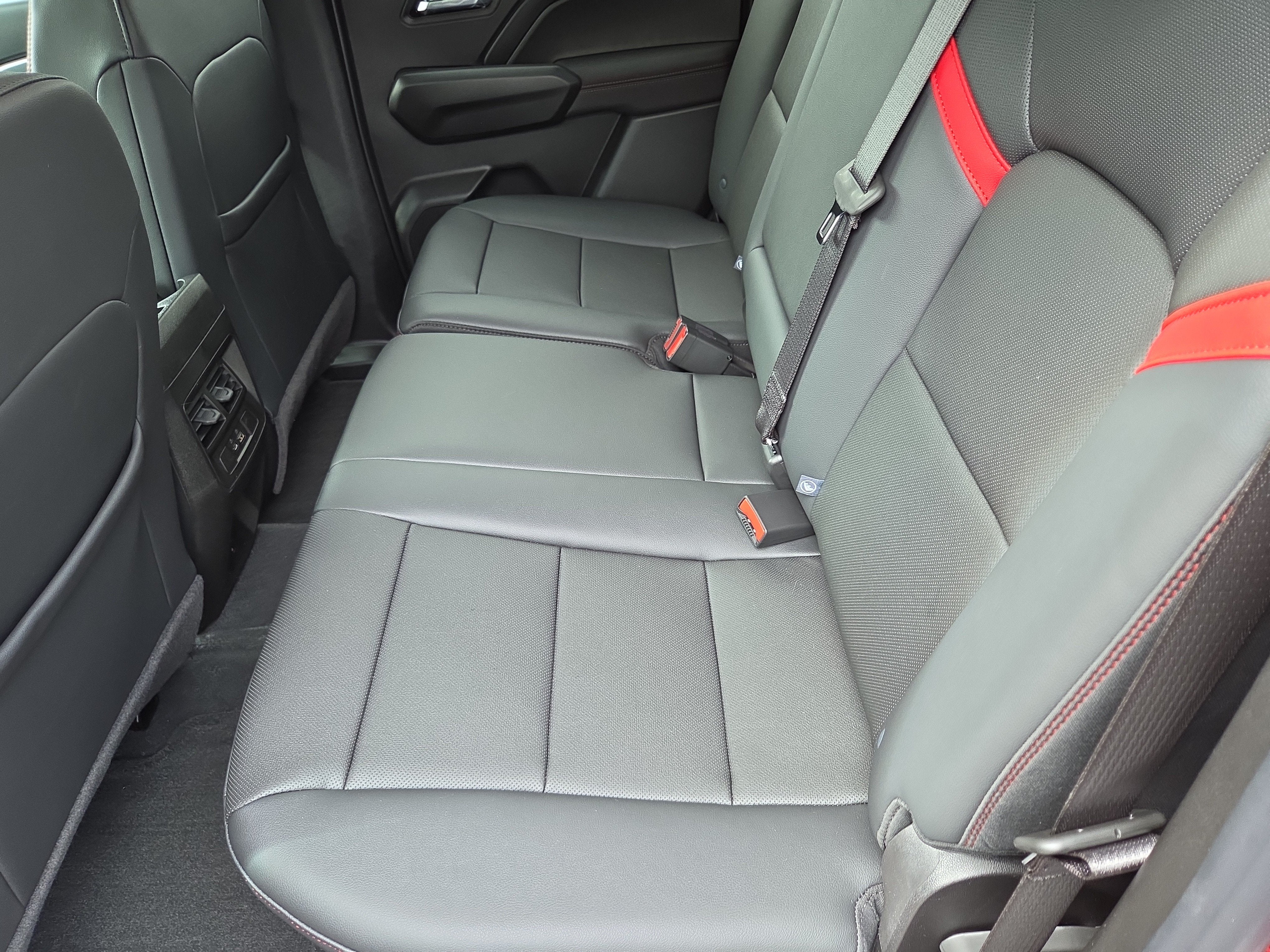 2026 Chevrolet Colorado Z71 4WD