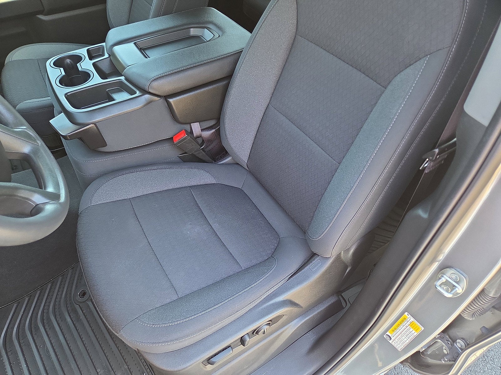 2022 Chevrolet Silverado 1500 LTD Custom 4WD