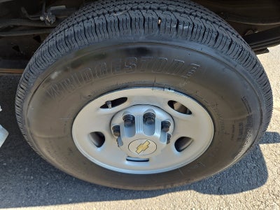 2024 Chevrolet Express Cargo 2500 WT RWD