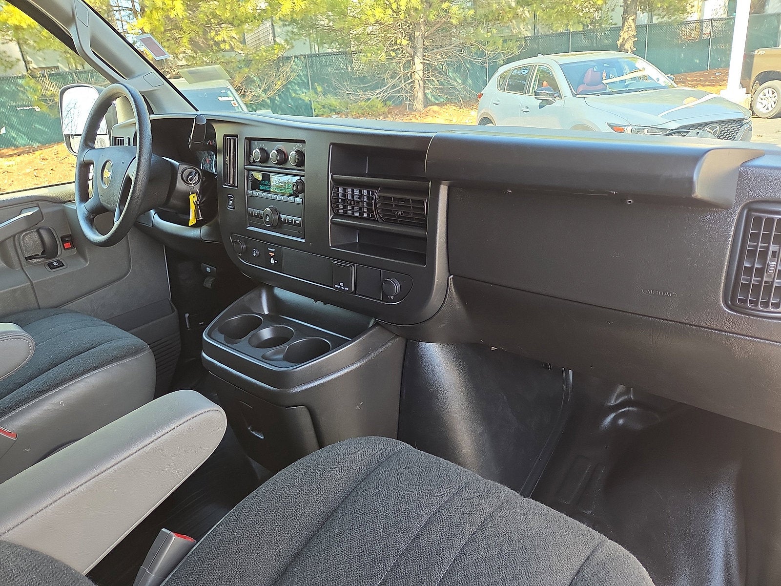 2024 Chevrolet Express Cargo 2500 WT RWD