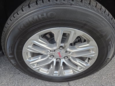 2024 GMC Yukon SLT 4WD