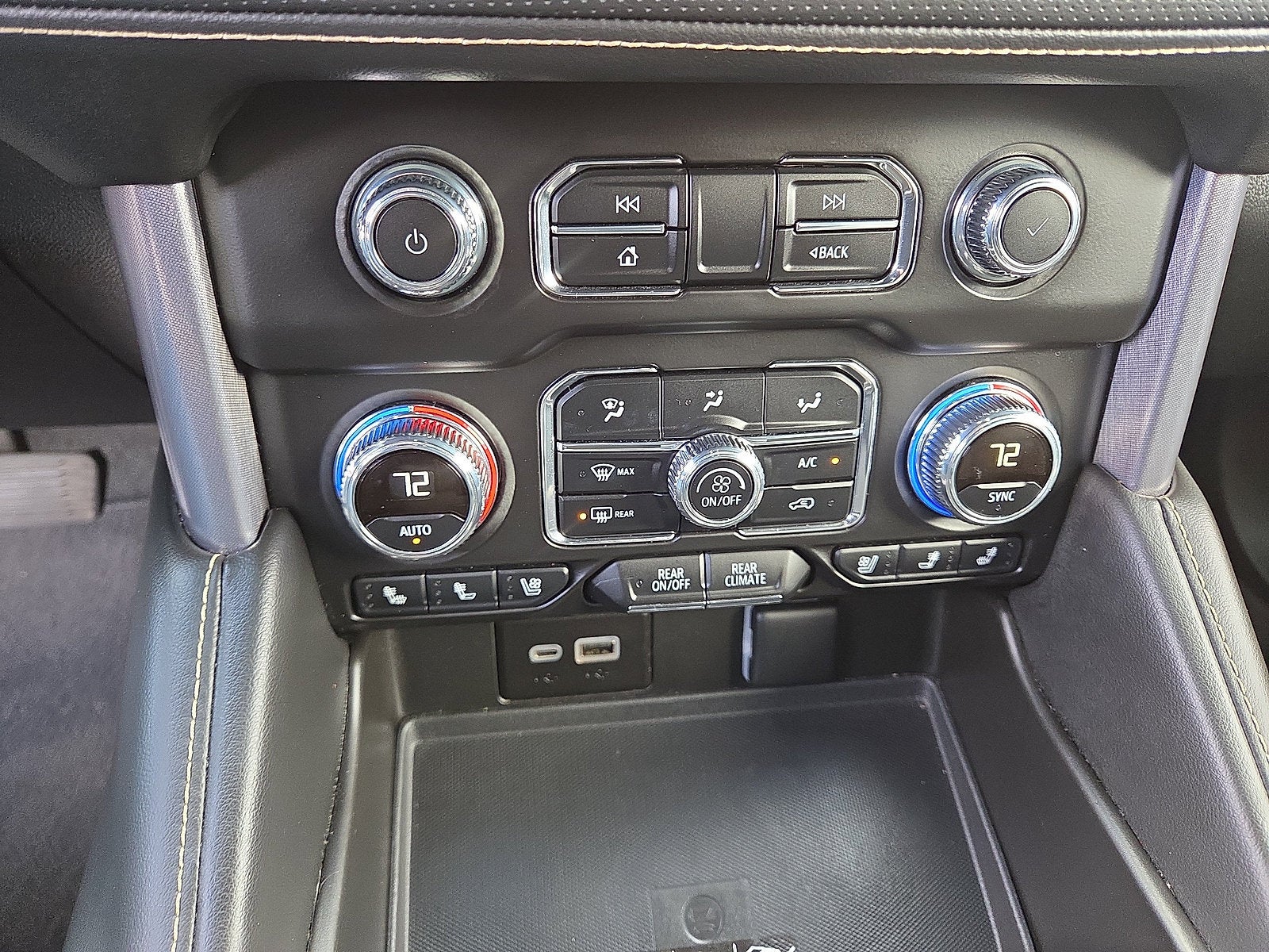 2024 GMC Yukon SLT 4WD