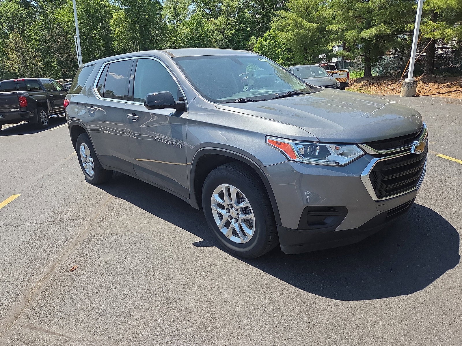 2021 Chevrolet Traverse LS AWD