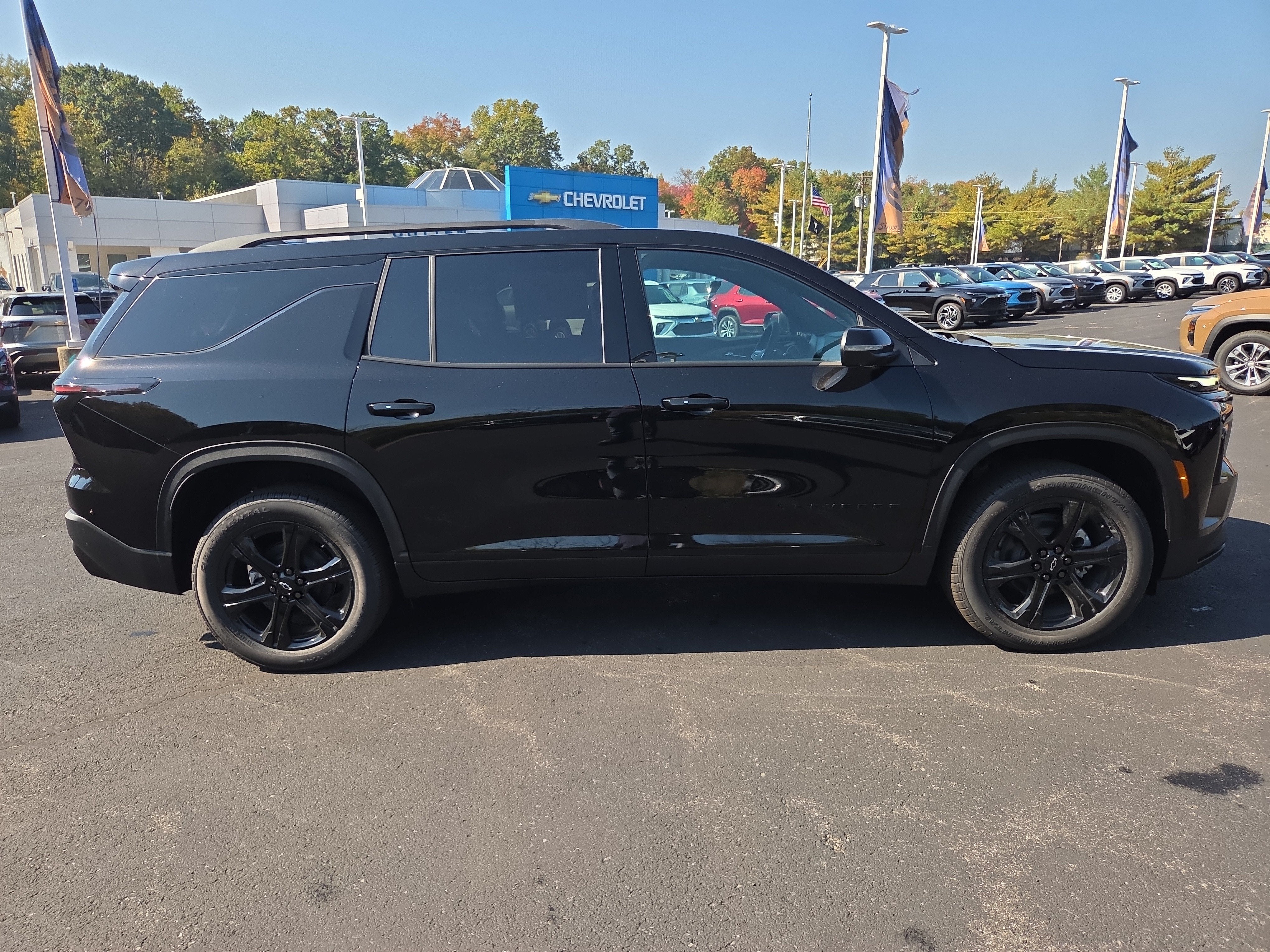 2027 Chevrolet Traverse LT AWD