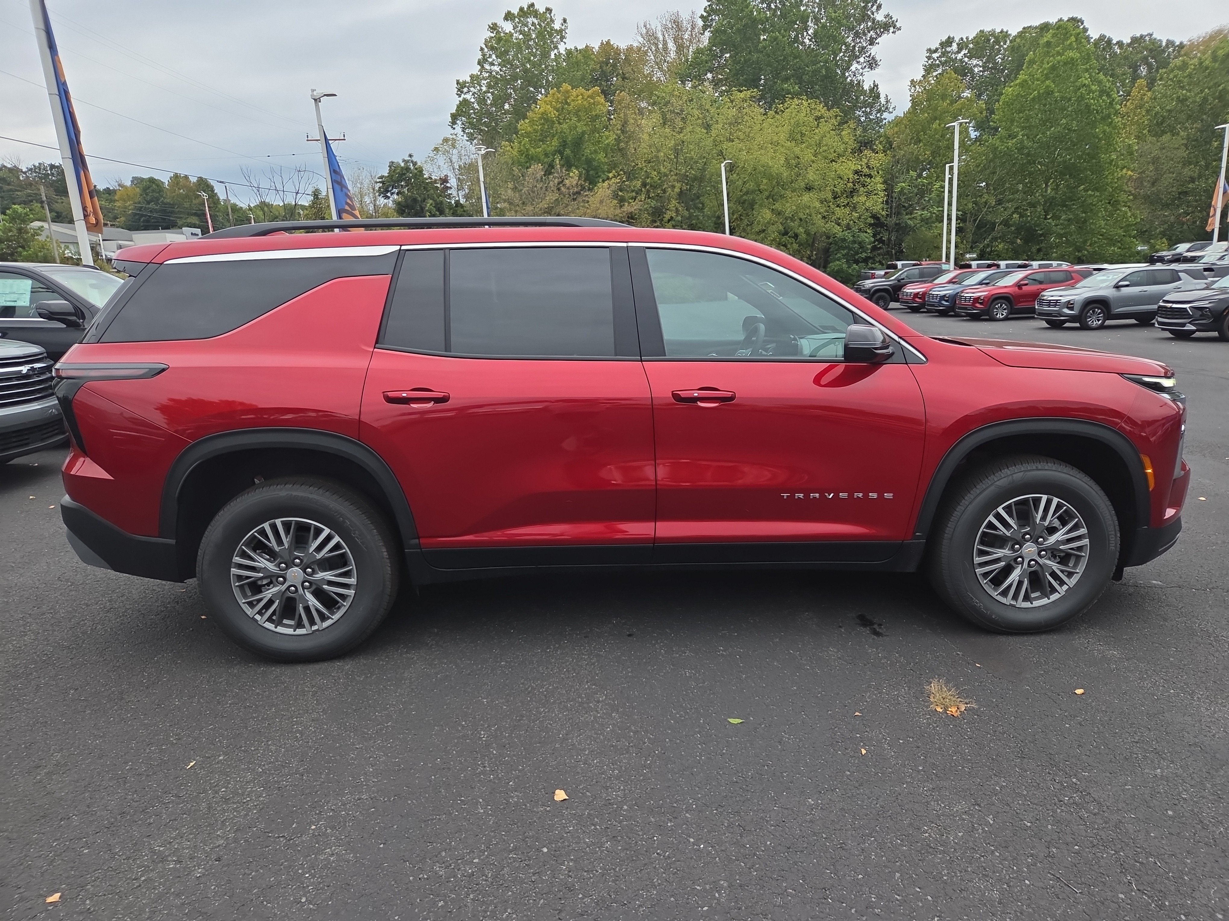 2027 Chevrolet Traverse LT AWD