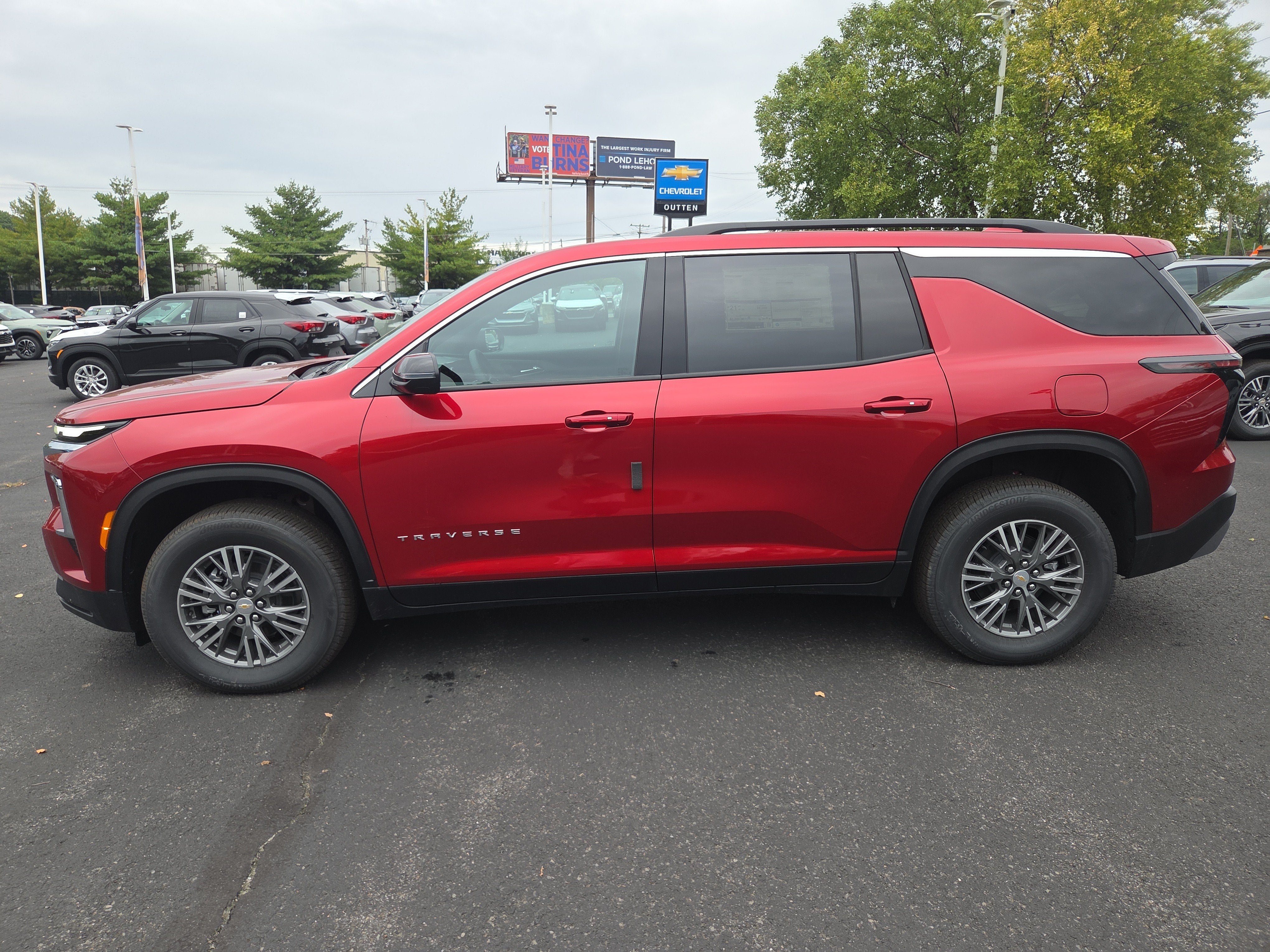 2027 Chevrolet Traverse LT AWD