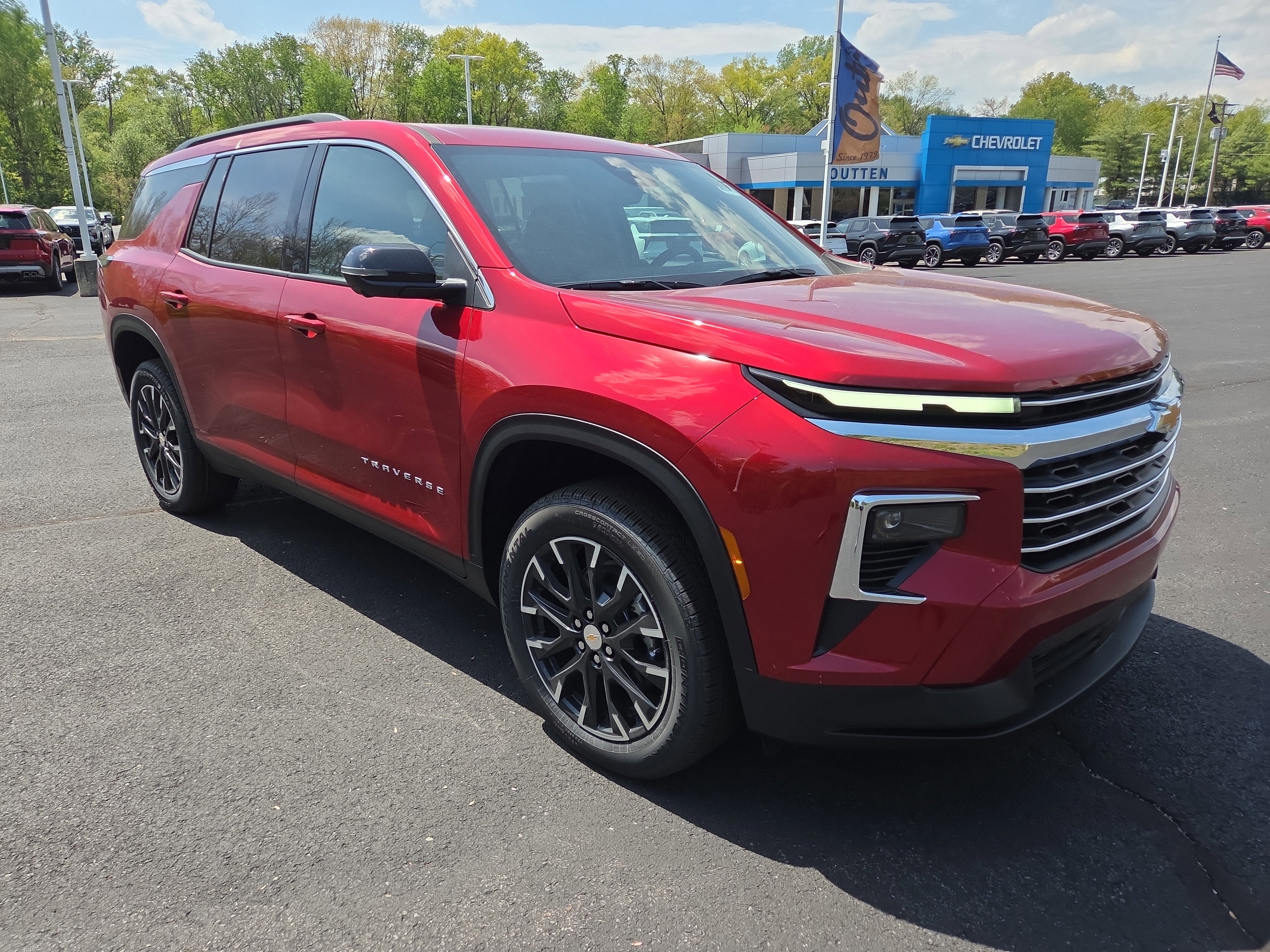 2026 Chevrolet Traverse LT - Photo 1