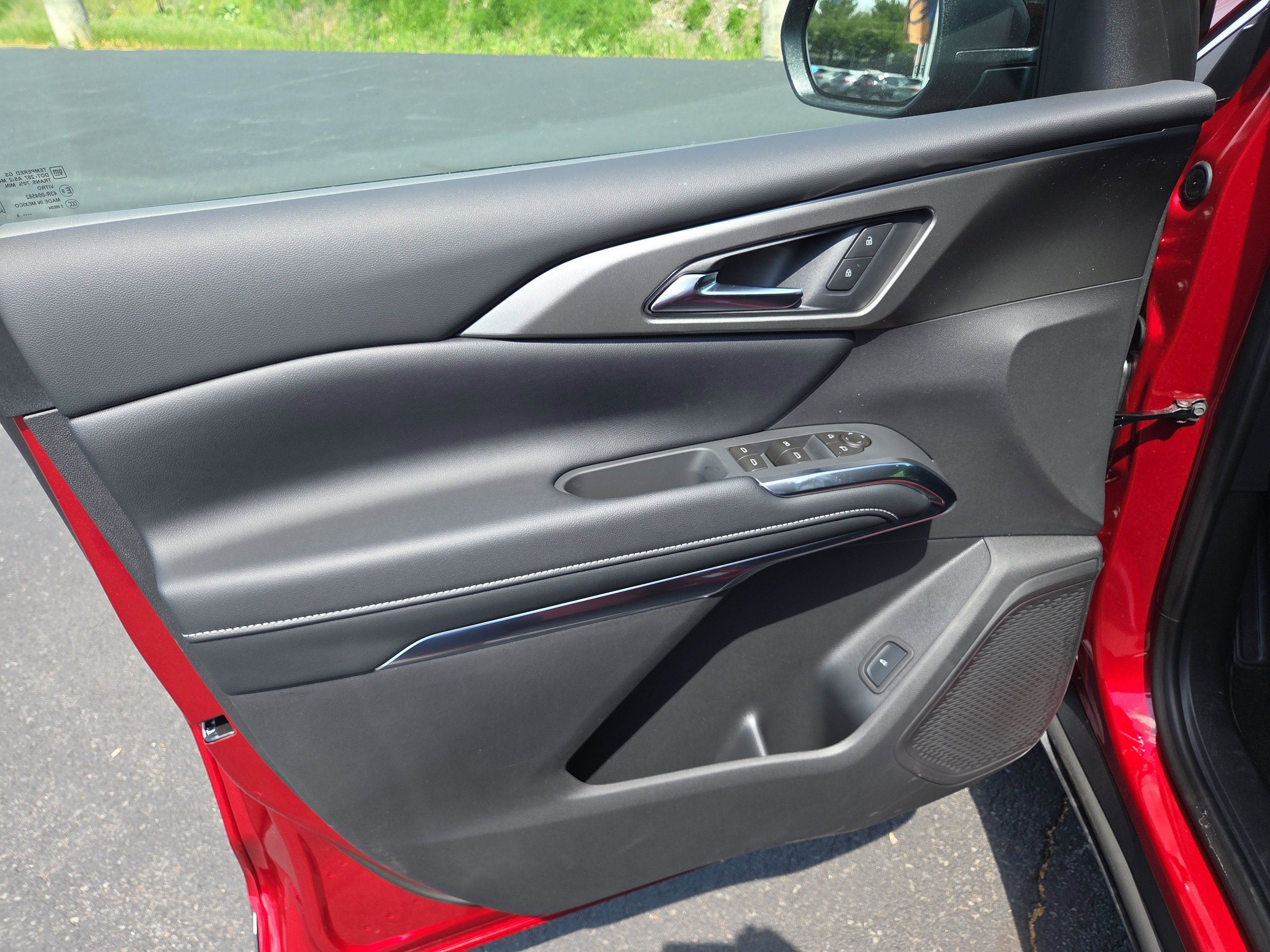 2026 Chevrolet Traverse LT - Photo 7