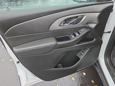 2023 Chevrolet Traverse LT Cloth AWD