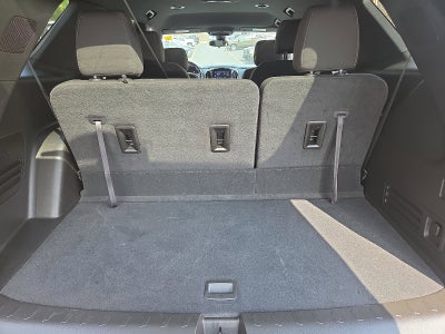 2023 Chevrolet Traverse LT Cloth AWD