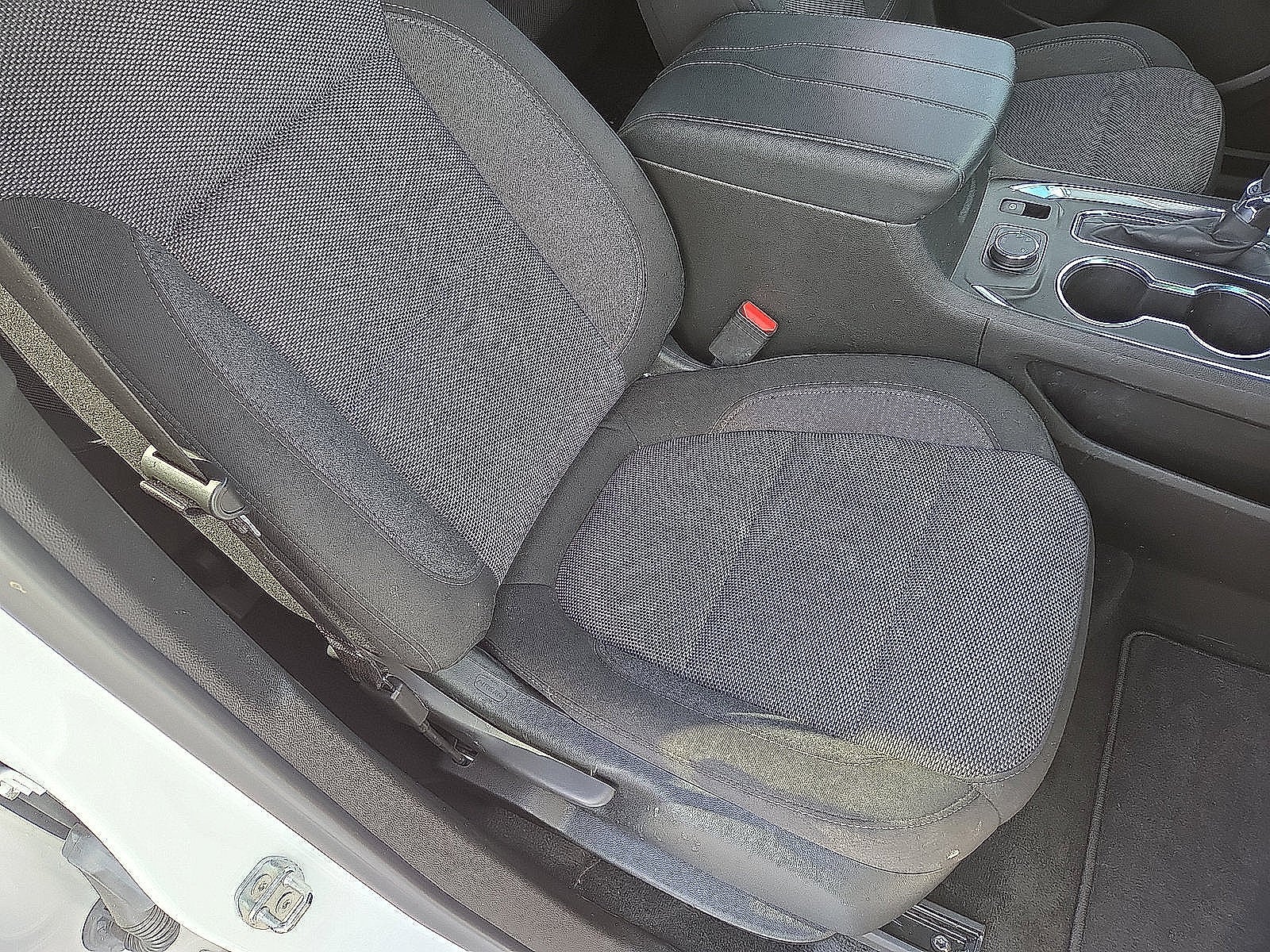 2023 Chevrolet Traverse LT Cloth AWD
