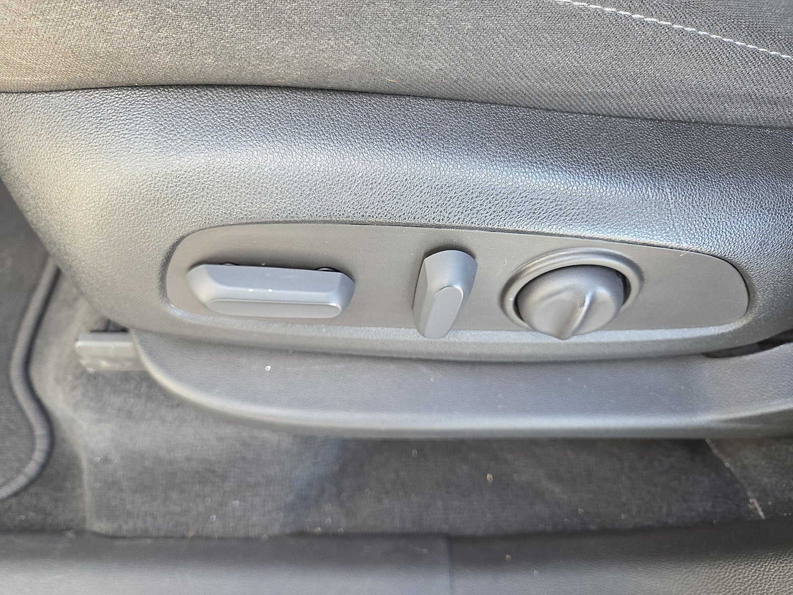 2023 Chevrolet Traverse LT Cloth AWD