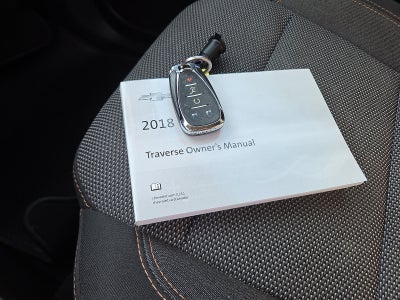 2018 Chevrolet Traverse LT Cloth 