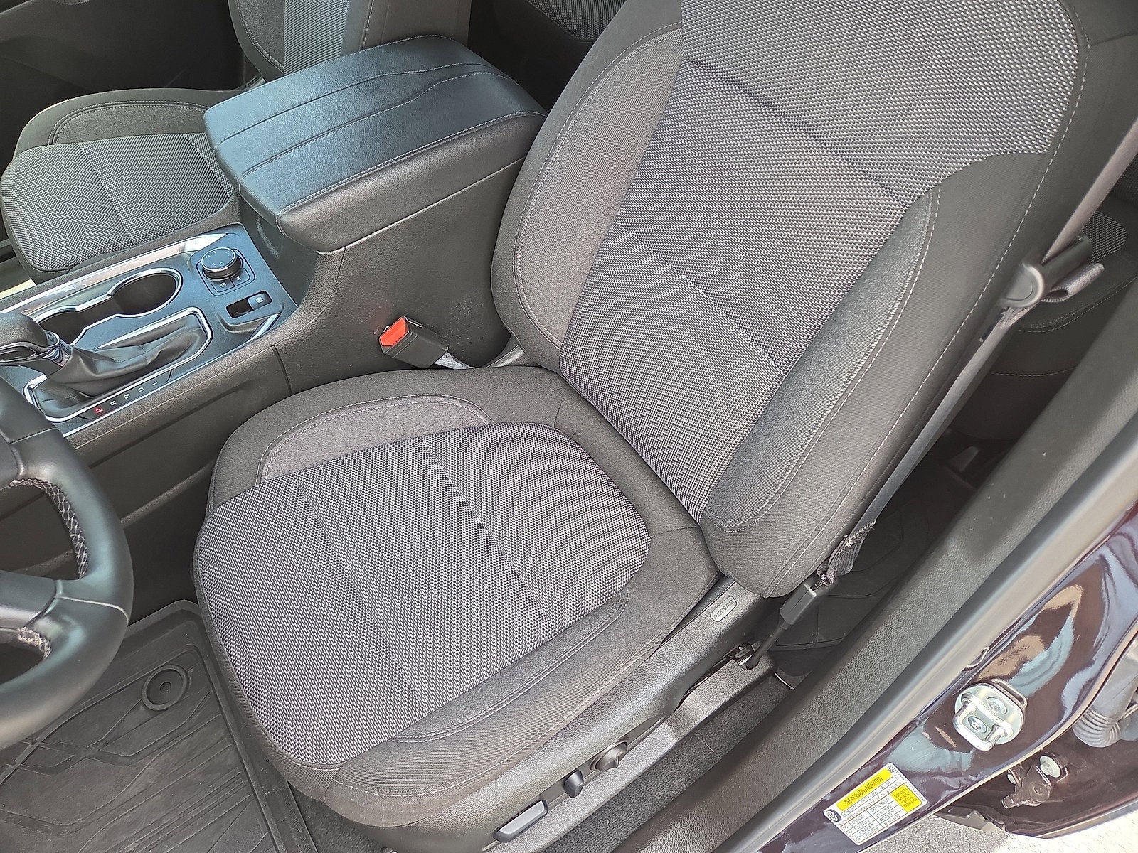 2023 Chevrolet Traverse LT Cloth AWD