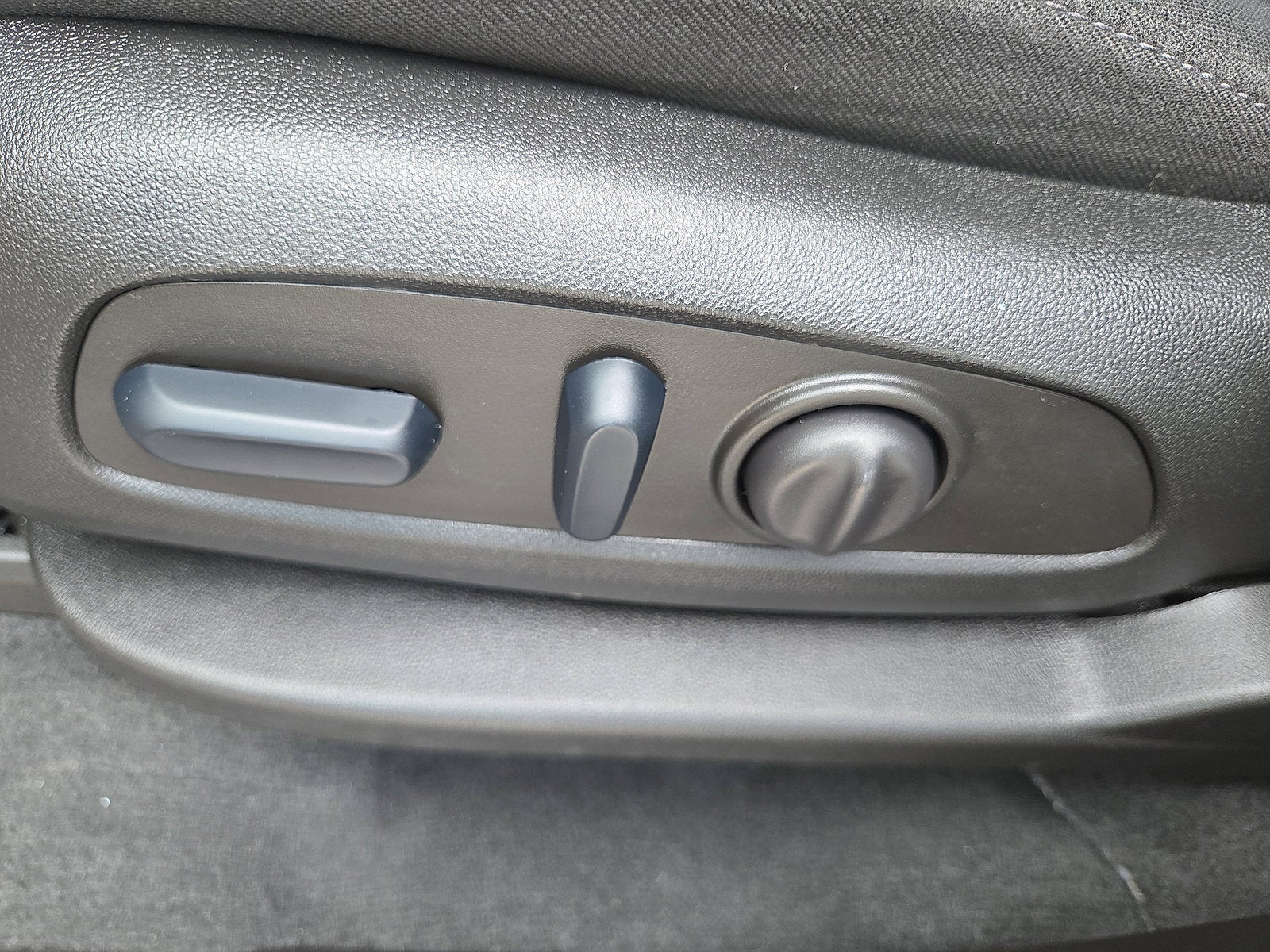 2023 Chevrolet Traverse LT Cloth AWD