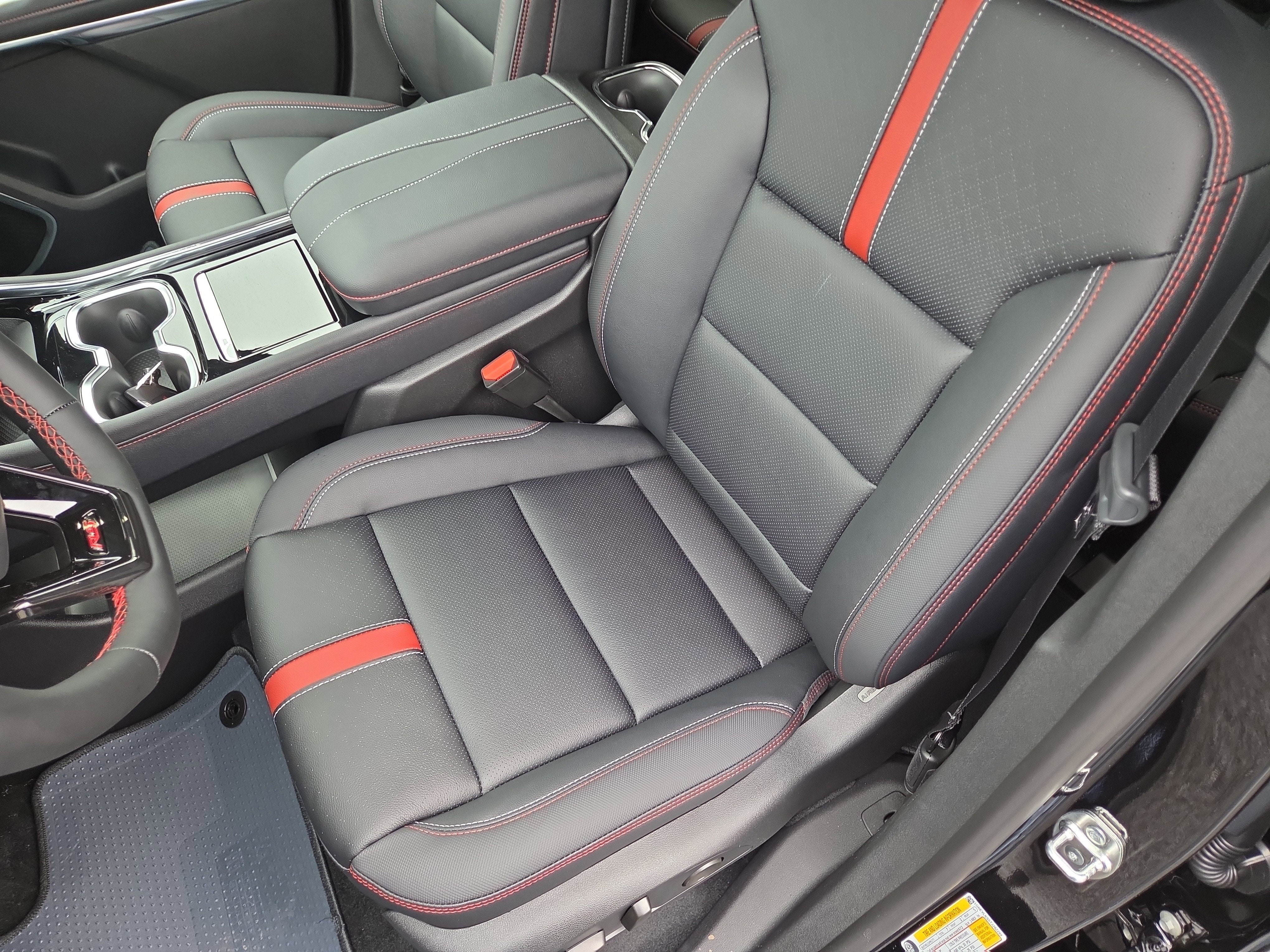 2026 Chevrolet Traverse RS AWD