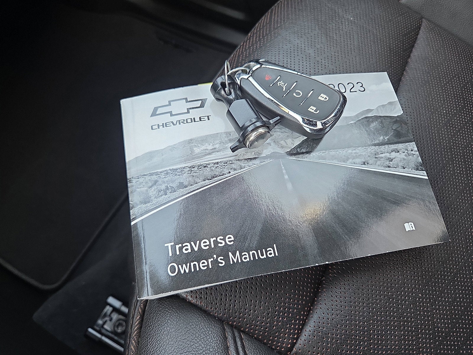 2023 Chevrolet Traverse High Country 