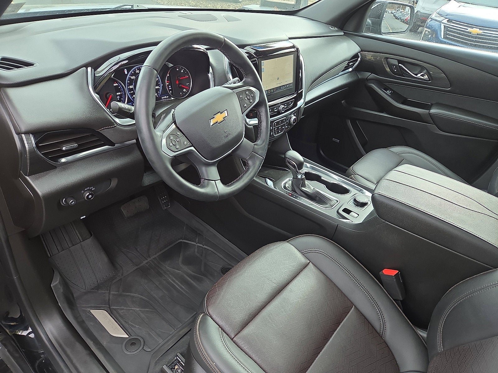 2023 Chevrolet Traverse High Country 