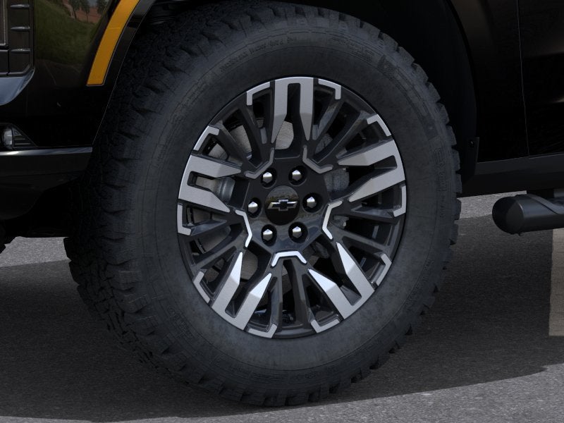 2027 Chevrolet Tahoe Z71 - Photo 9