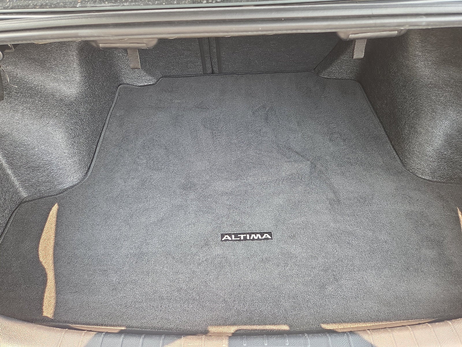 2024 Nissan Altima 2.5 SR FWD