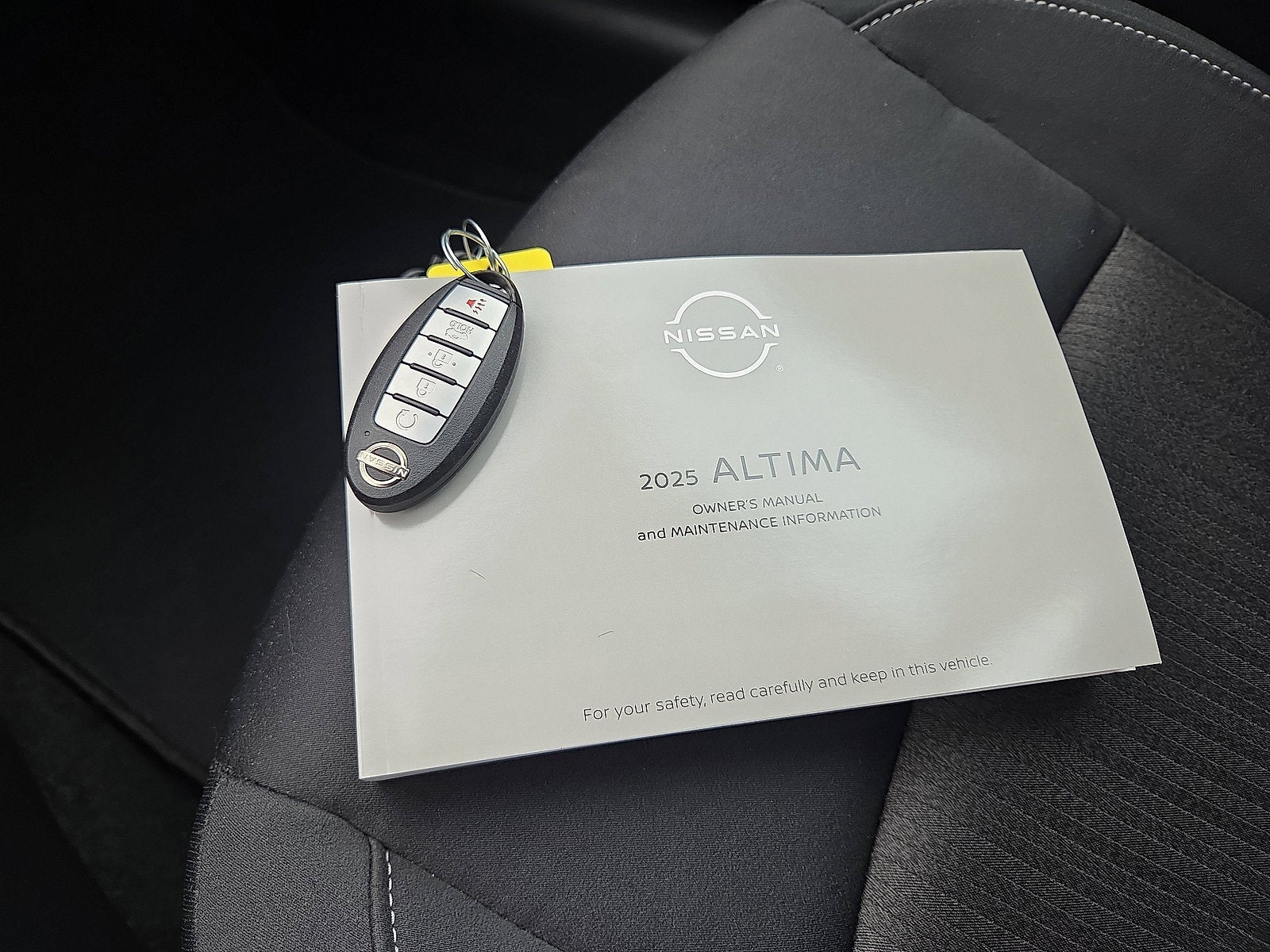 2025 Nissan Altima SV FWD