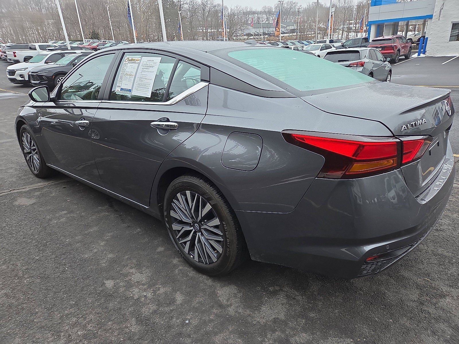 2025 Nissan Altima SV FWD