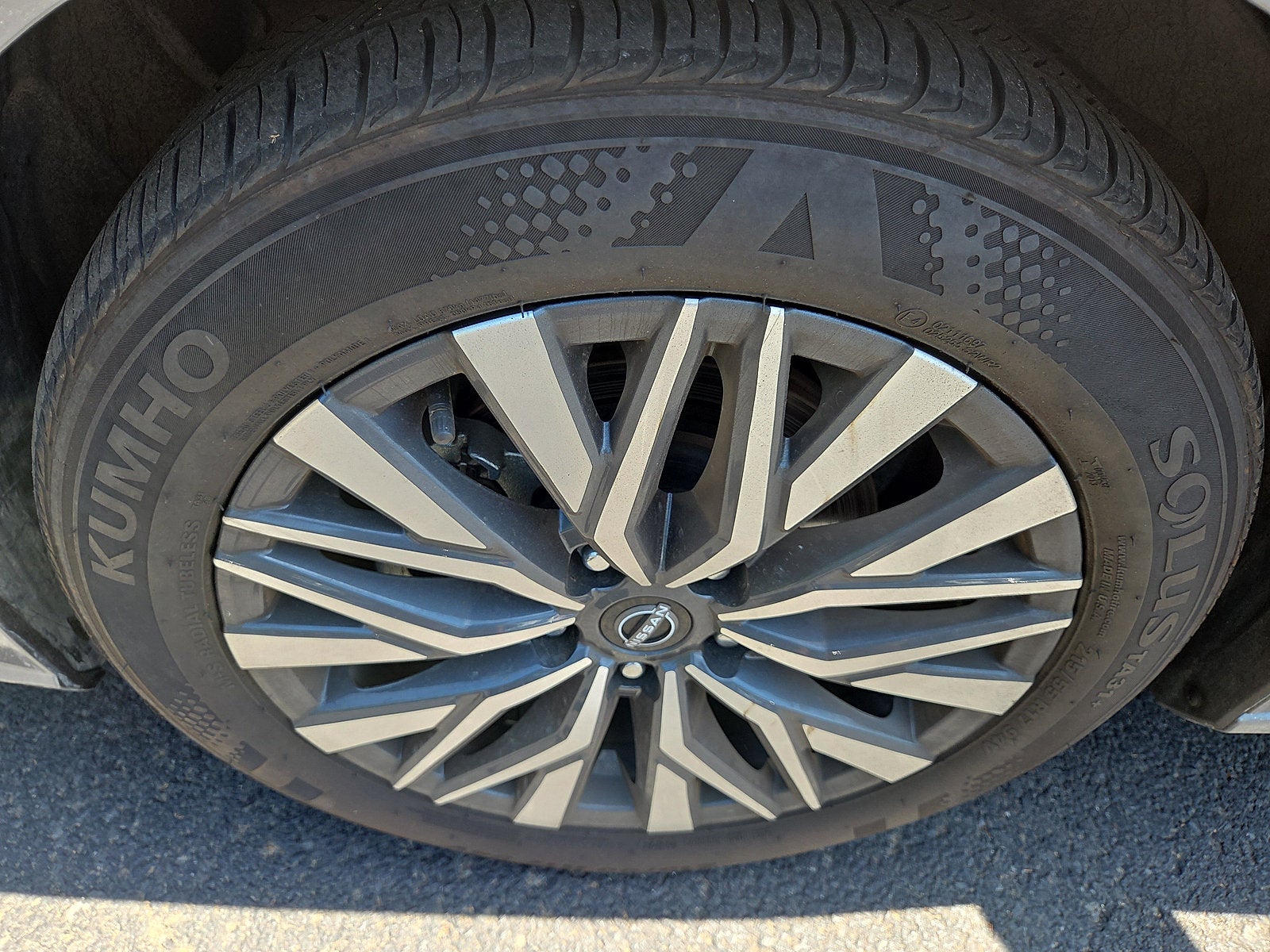 2025 Nissan Altima SV FWD