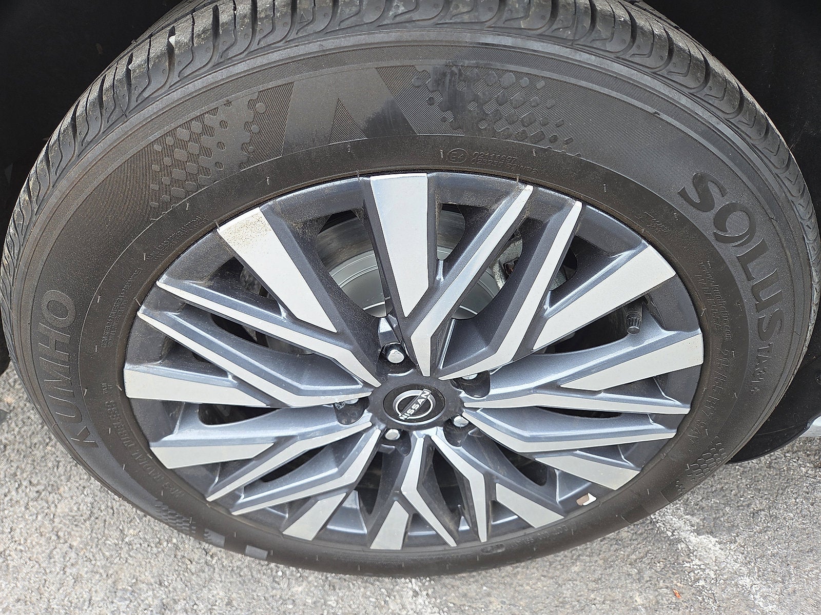 2025 Nissan Altima SV FWD