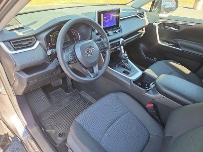 2025 Toyota RAV4 XLE AWD
